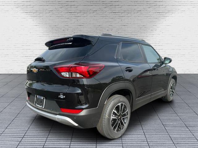 new 2025 Chevrolet TrailBlazer car, priced at $30,320