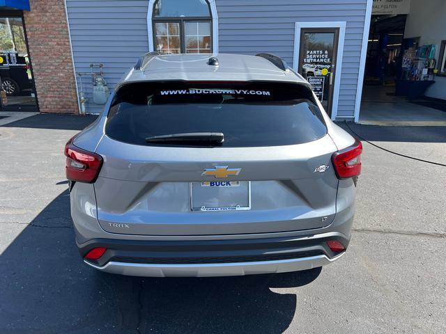 used 2024 Chevrolet Trax car, priced at $20,999
