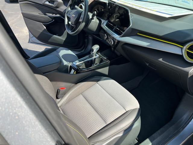 used 2024 Chevrolet Trax car, priced at $20,999