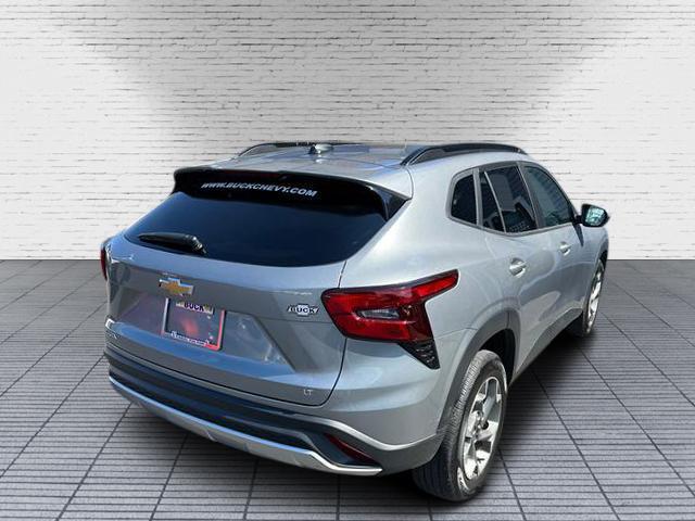 used 2024 Chevrolet Trax car, priced at $20,999