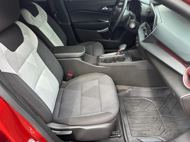 used 2024 Chevrolet Trax car, priced at $20,999