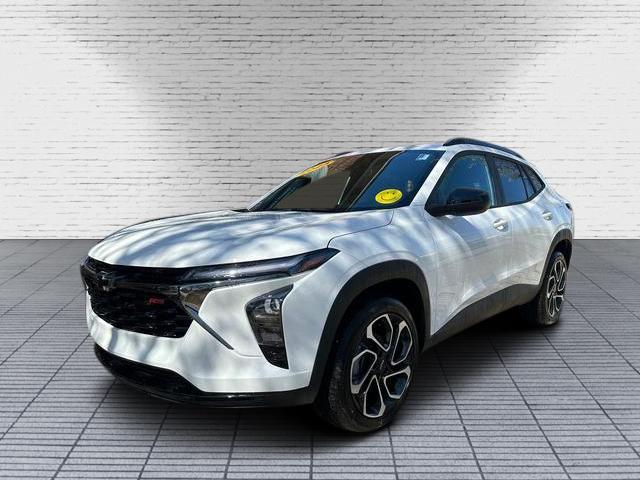 new 2025 Chevrolet Trax car, priced at $25,845