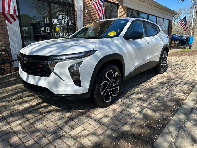 new 2025 Chevrolet Trax car, priced at $25,845