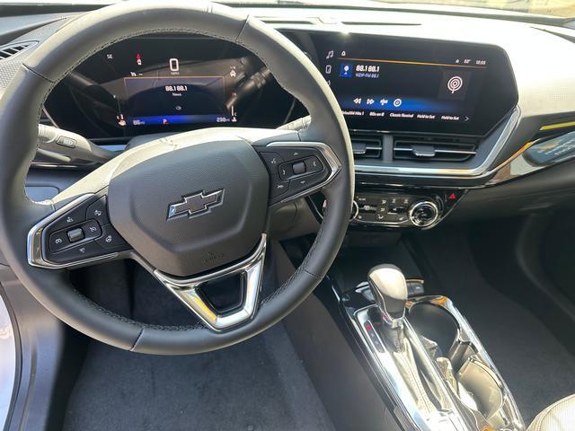 new 2025 Chevrolet Trax car, priced at $26,690