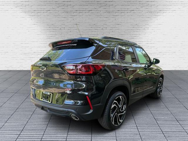 new 2025 Chevrolet TrailBlazer car, priced at $32,180