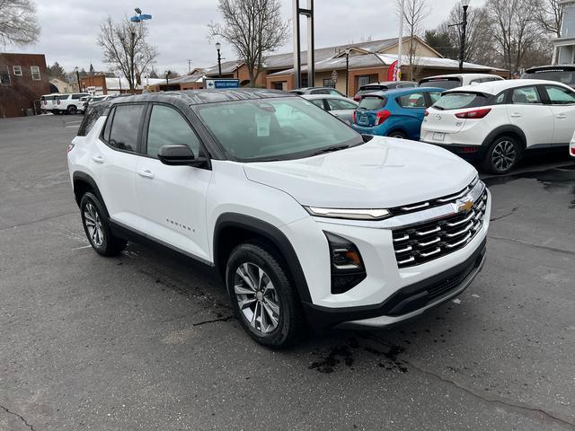 new 2025 Chevrolet Equinox car, priced at $32,490