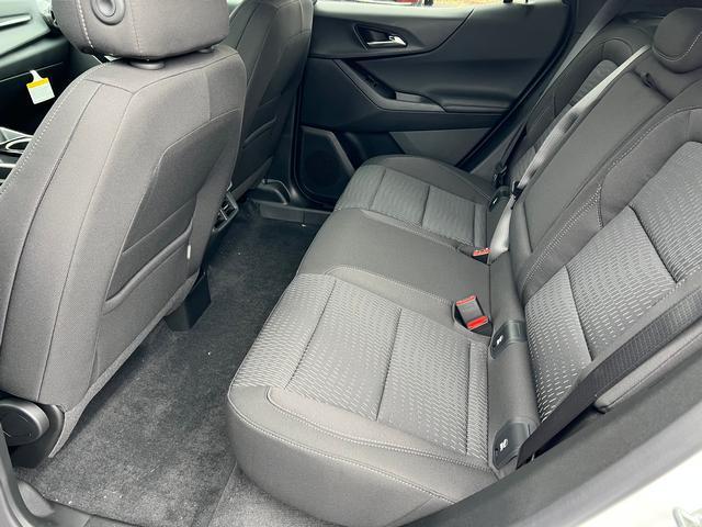 new 2025 Chevrolet Equinox car, priced at $32,490