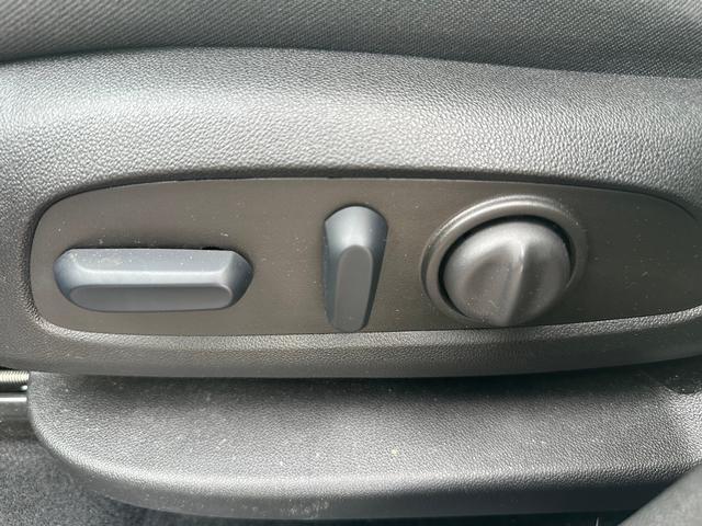 used 2023 Chevrolet Equinox car, priced at $20,999
