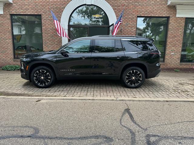 new 2025 Chevrolet Traverse car, priced at $48,545
