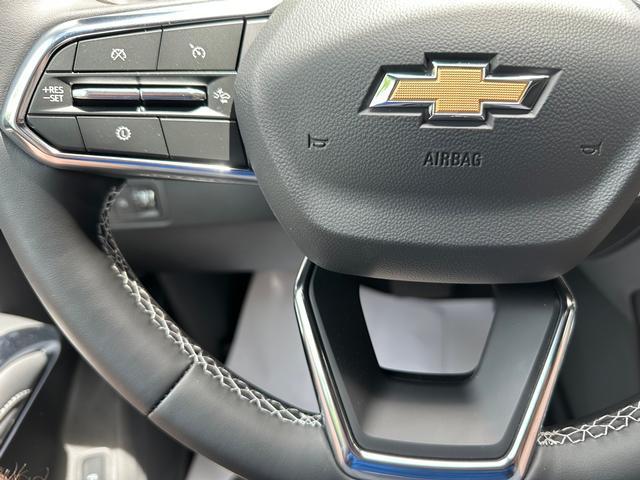 new 2025 Chevrolet Traverse car, priced at $48,545