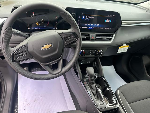 new 2025 Chevrolet TrailBlazer car, priced at $24,285