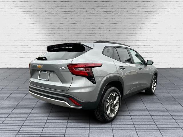 new 2025 Chevrolet Trax car, priced at $26,280