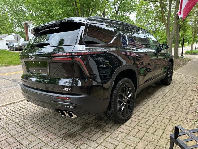 new 2025 Chevrolet Traverse car, priced at $46,830