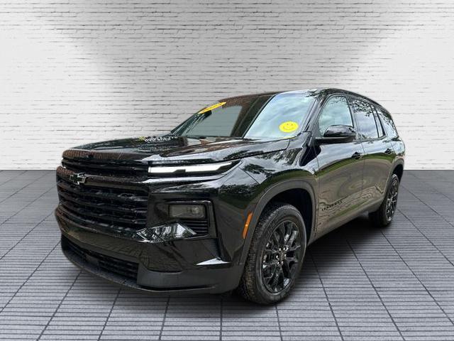 new 2025 Chevrolet Traverse car, priced at $43,830