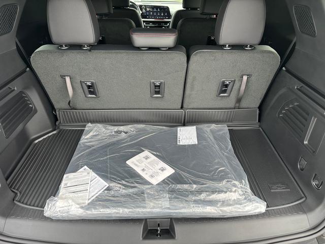 new 2025 Chevrolet Traverse car, priced at $56,654