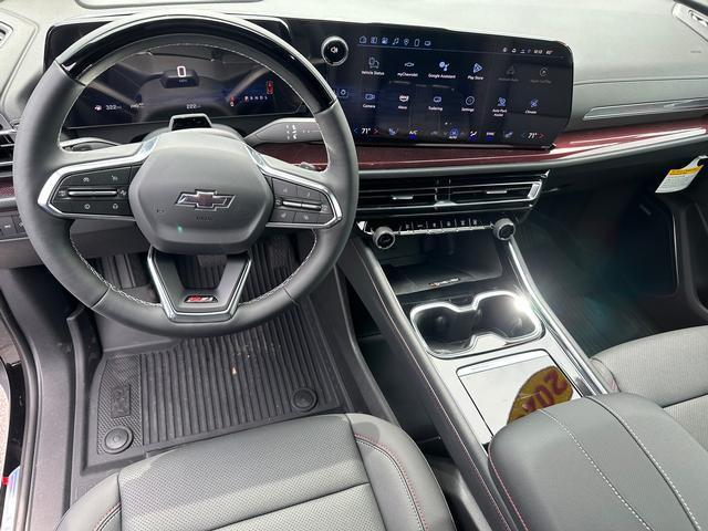 new 2025 Chevrolet Traverse car, priced at $56,654
