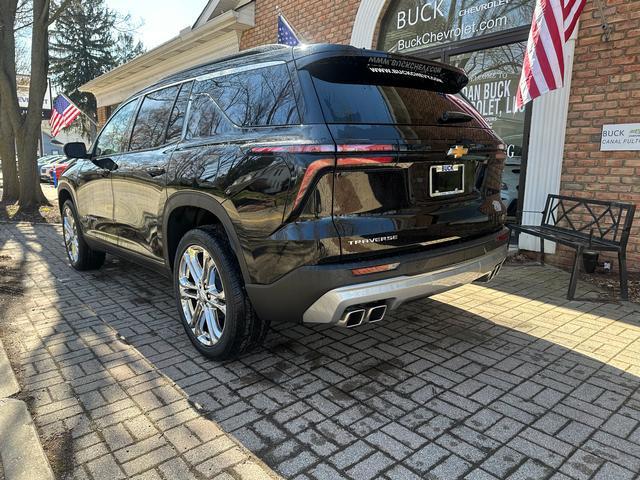 new 2025 Chevrolet Traverse car, priced at $47,190