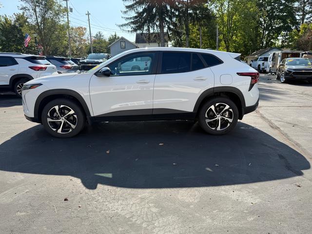 used 2024 Chevrolet Trax car, priced at $19,999