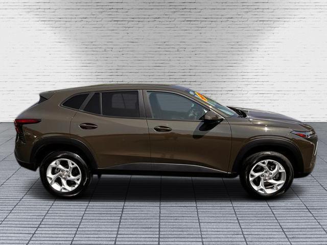 used 2024 Chevrolet Trax car, priced at $20,999