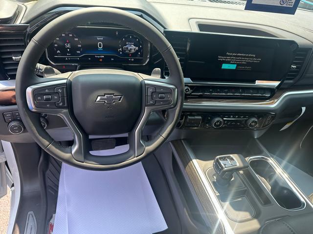 new 2025 Chevrolet Silverado 1500 car