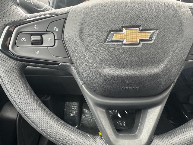 new 2025 Chevrolet Trax car, priced at $23,995