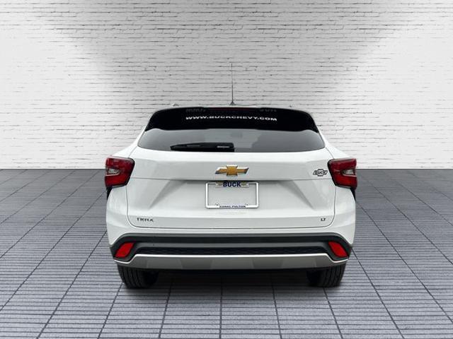 new 2025 Chevrolet Trax car, priced at $23,995