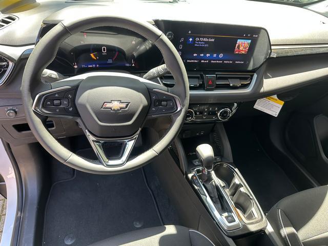 new 2025 Chevrolet TrailBlazer car, priced at $30,180