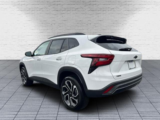 new 2025 Chevrolet Trax car, priced at $25,395
