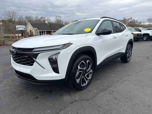 new 2025 Chevrolet Trax car, priced at $25,395