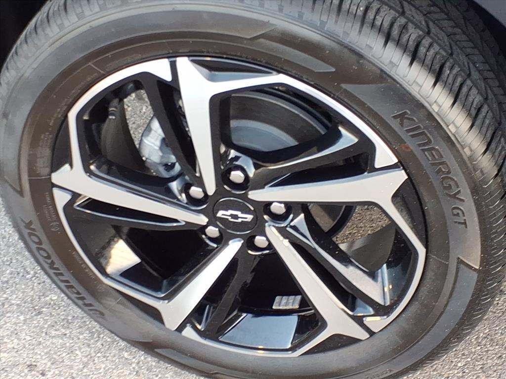 used 2023 Chevrolet TrailBlazer car, priced at $27,414