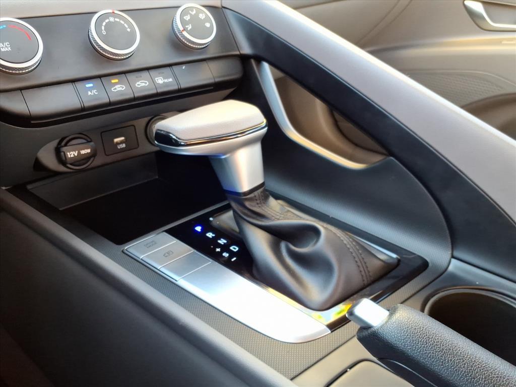 used 2022 Hyundai Elantra car, priced at $18,934