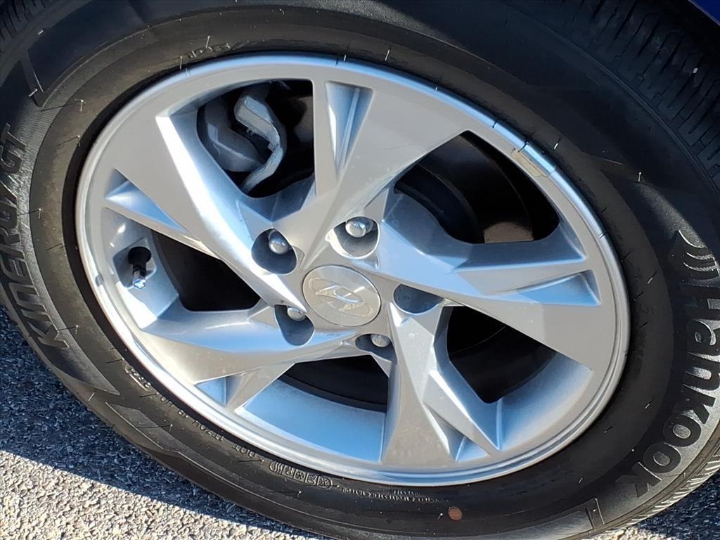 used 2022 Hyundai Elantra car, priced at $18,934