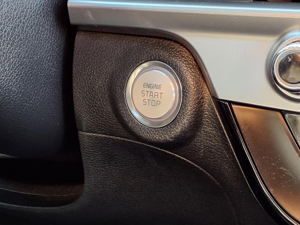 used 2024 Kia Telluride car, priced at $35,182