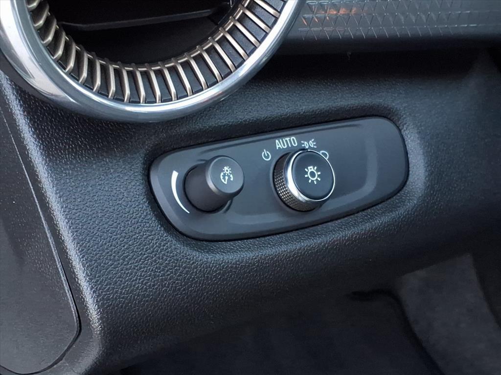 used 2025 Chevrolet Trax car, priced at $24,440