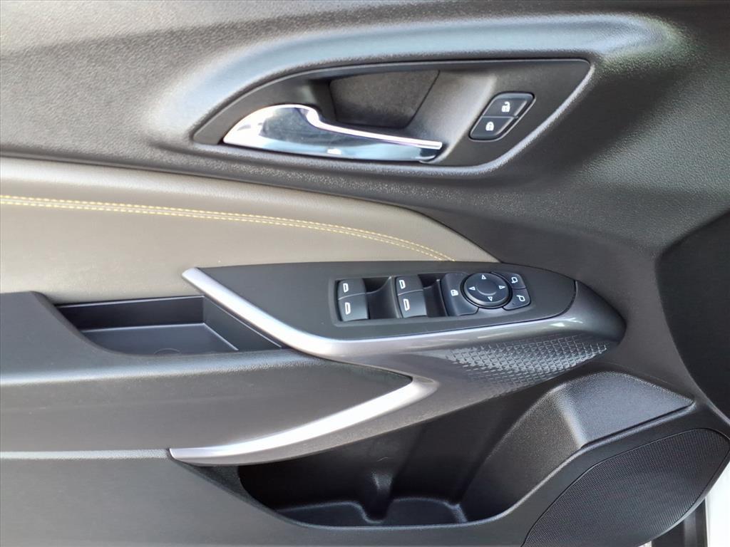 used 2025 Chevrolet Trax car, priced at $24,440