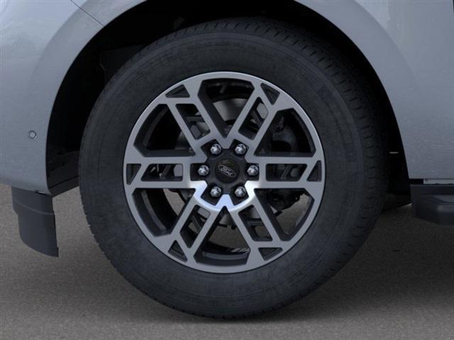 new 2025 Ford Expedition car, priced at $72,925