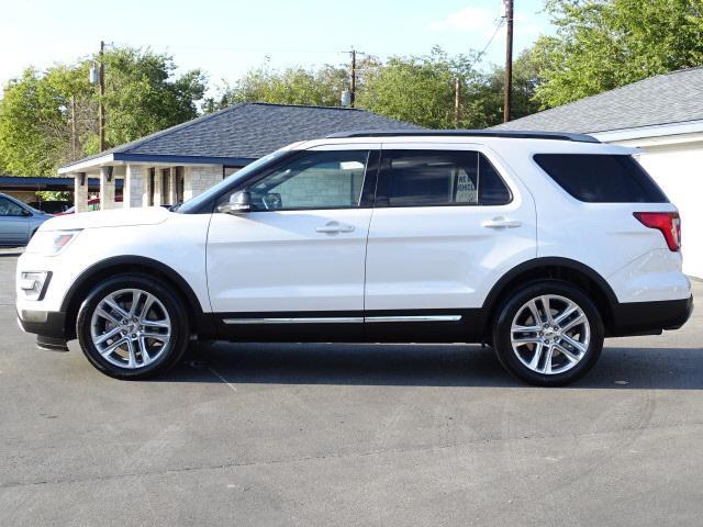 used 2017 Ford Explorer car
