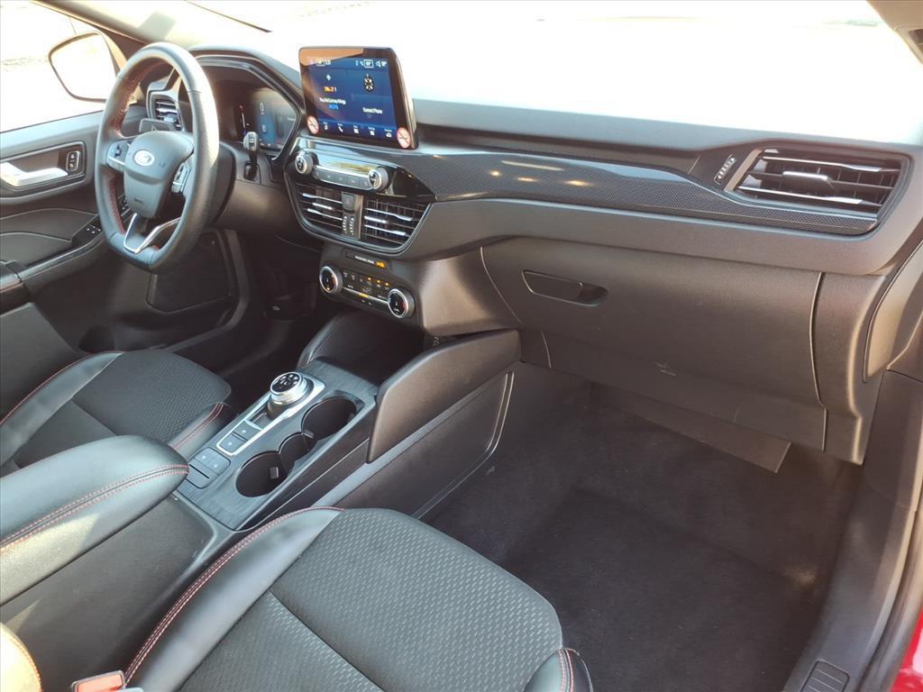used 2025 Ford Escape car, priced at $25,046