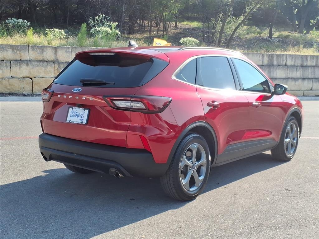 used 2025 Ford Escape car, priced at $25,046