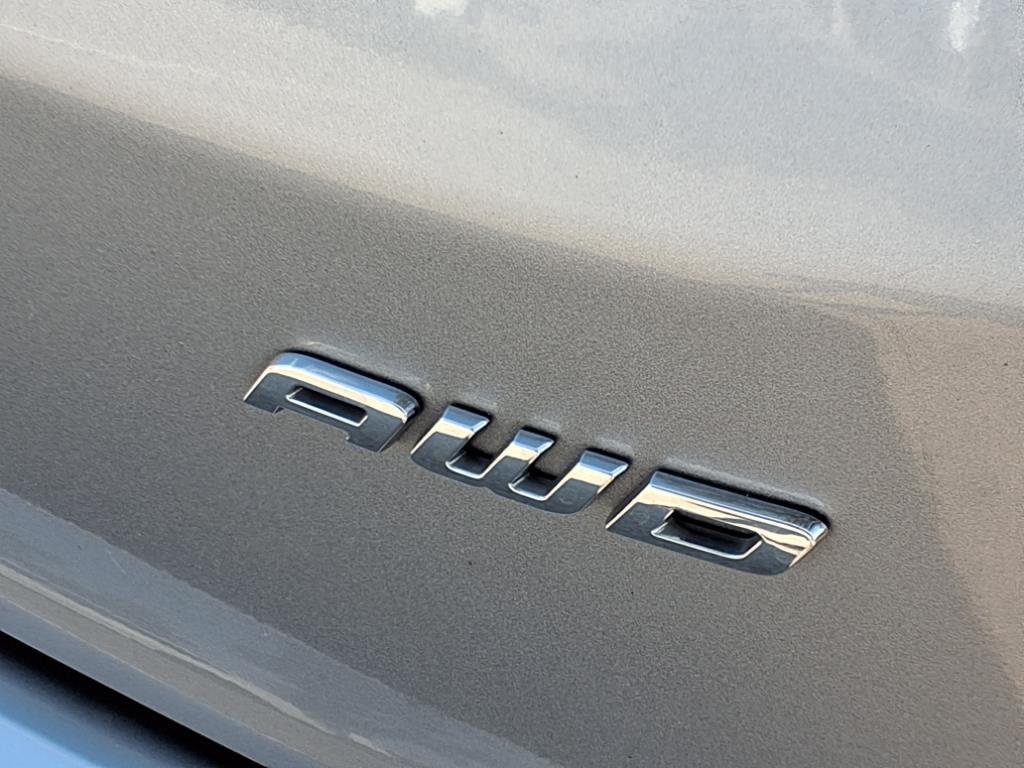used 2024 Ford Edge car, priced at $29,932