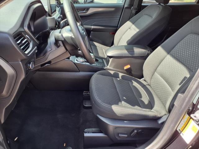 used 2024 Ford Escape car, priced at $26,649