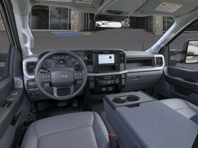 new 2025 Ford F-250 car, priced at $40,818
