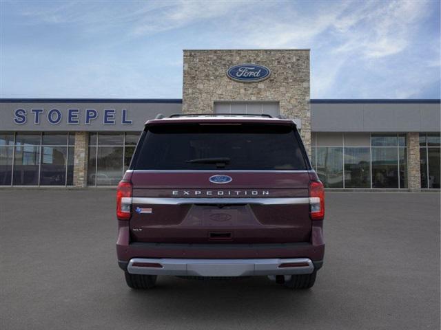 new 2024 Ford Expedition car, priced at $62,000