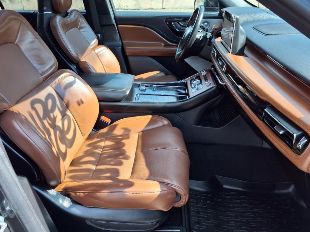 used 2022 Lincoln Aviator car, priced at $43,076