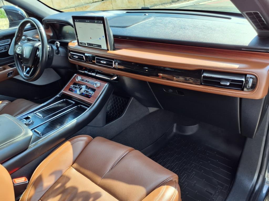 used 2022 Lincoln Aviator car, priced at $43,076