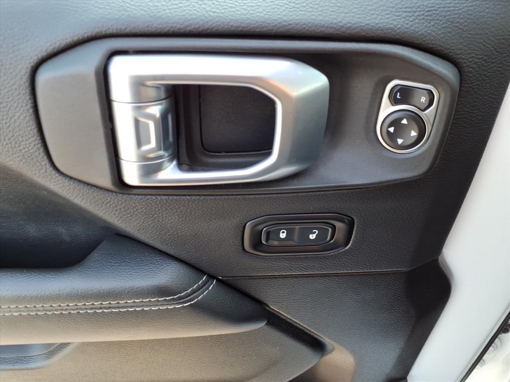 used 2023 Jeep Gladiator car, priced at $30,172