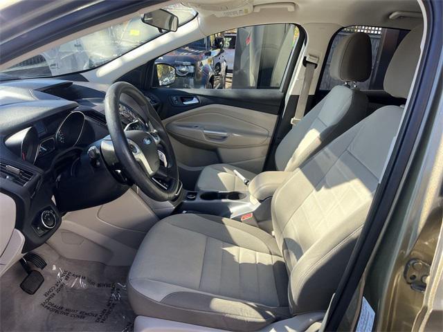 used 2013 Ford Escape car, priced at $5,984