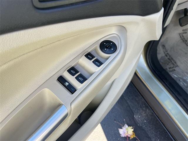 used 2013 Ford Escape car, priced at $5,984