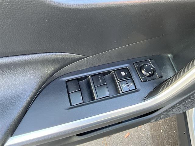 used 2019 Toyota RAV4 car, priced at $18,984