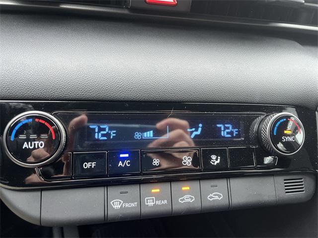 used 2025 Hyundai Elantra car, priced at $20,984